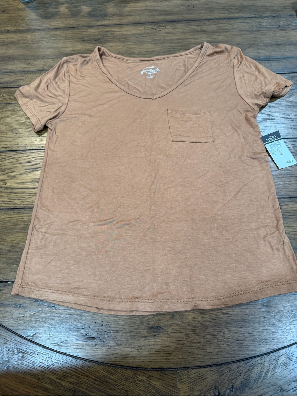 Rue21 Women's Short Sleeve V-Neck Pocket Tee in Rust Brown